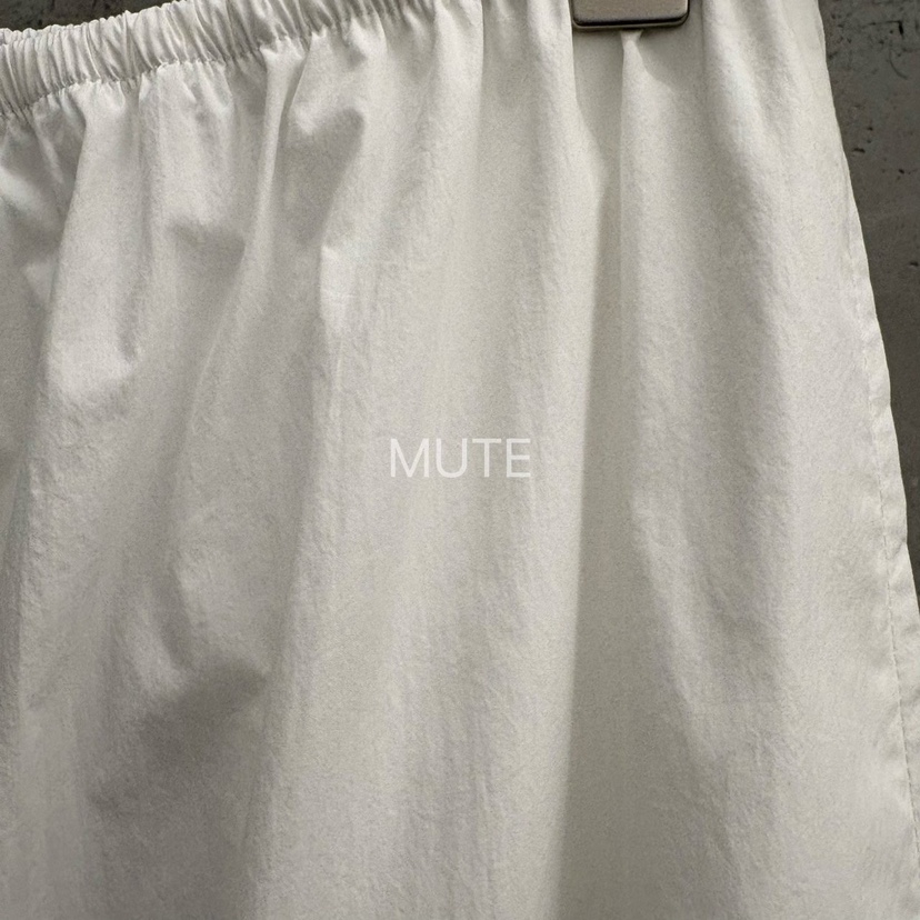 MUTE-P韓國直郵實拍女士新款26春夏人氣職業26夏季長裙SMUTE長裙