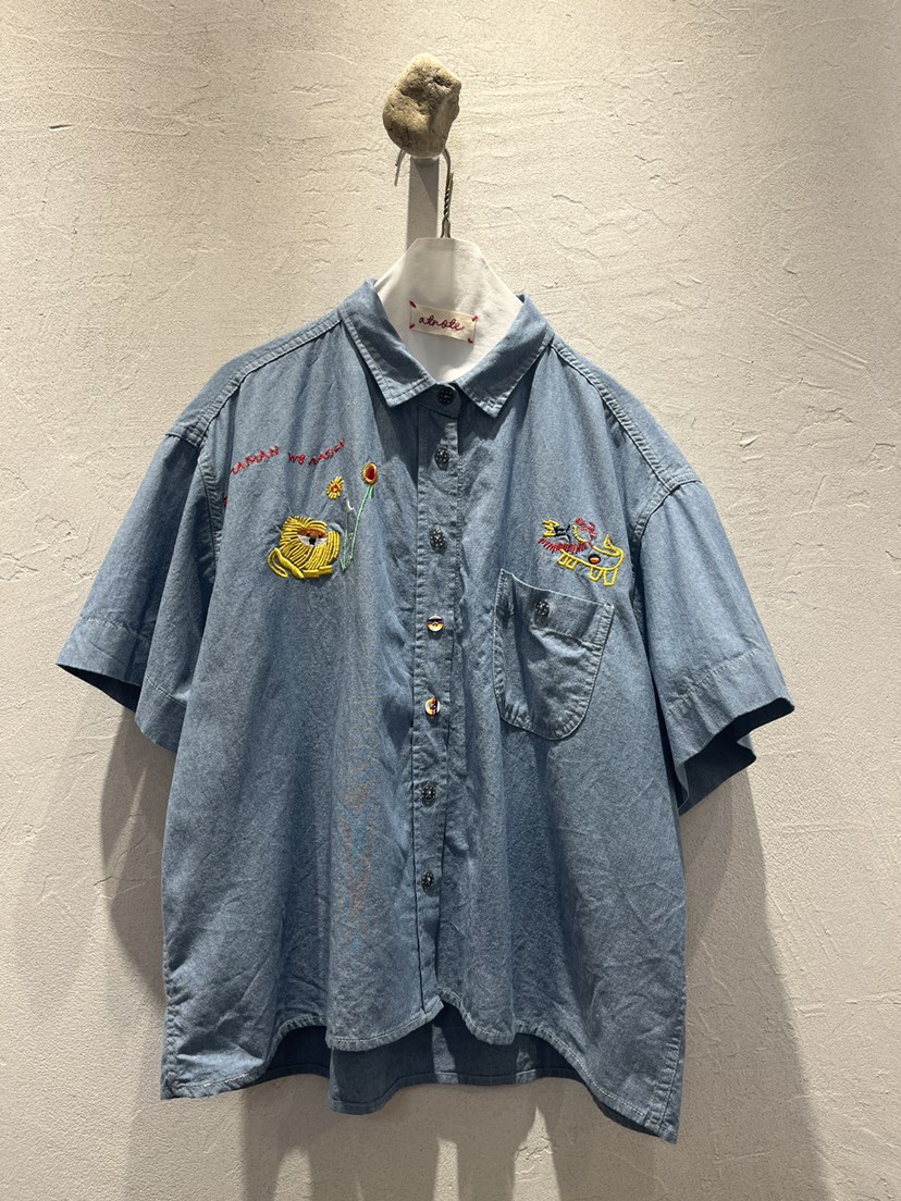 AT NOTE韓國東大門代購女士新品時尚人氣襯衫蕾絲衫刺繡AT NOTE襯衫/蕾絲衫圖色1