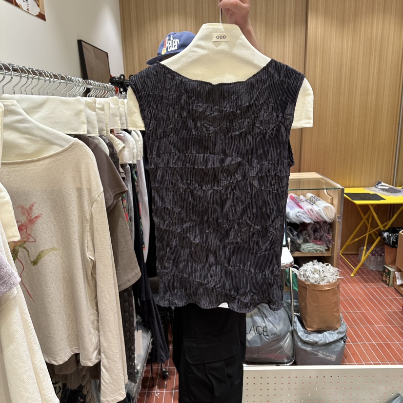 EEE韓國東大門直郵女士新款熱賣職業休閑時尚吊帶背心褶裥EEE吊帶/背心圖色2