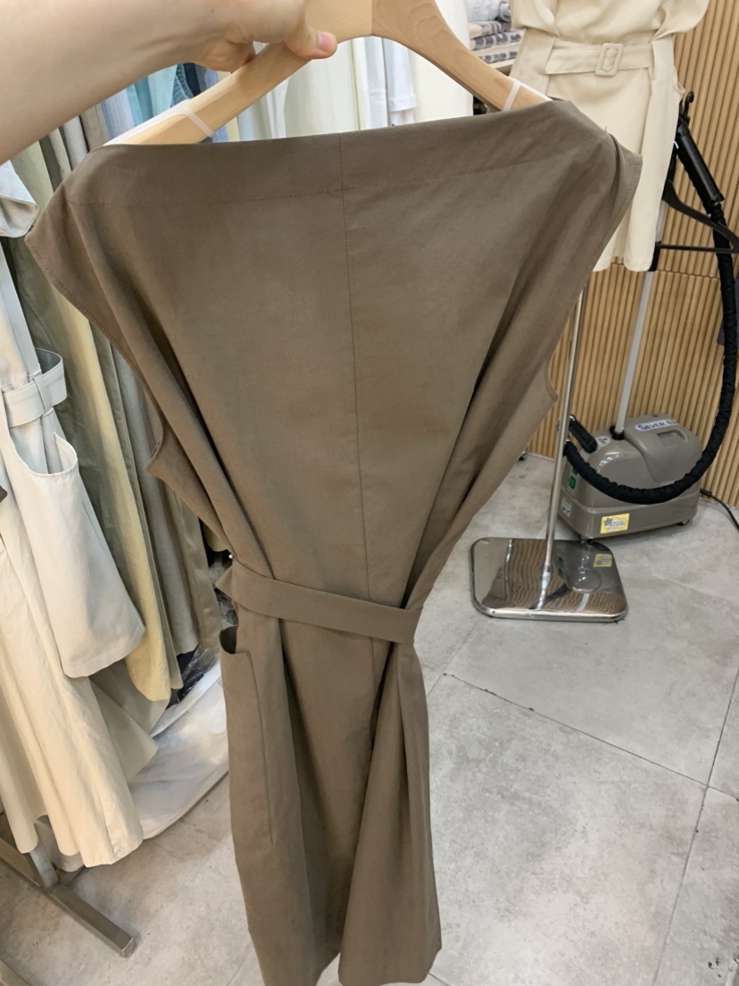 DARAK東大門實拍韓國女士新品時尚26夏季職業連衣裙含腰帶DARAK連衣裙