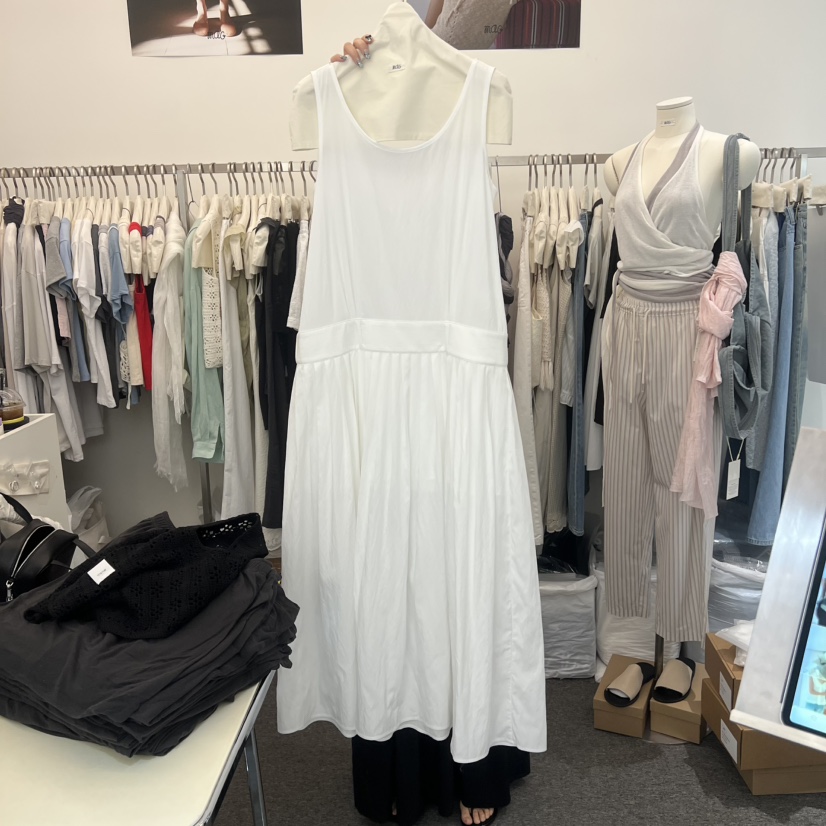 MAG韓國直郵女裝新品熱賣26夏季時尚休閑推薦連衣裙不含腰帶MAG連衣裙圖色2