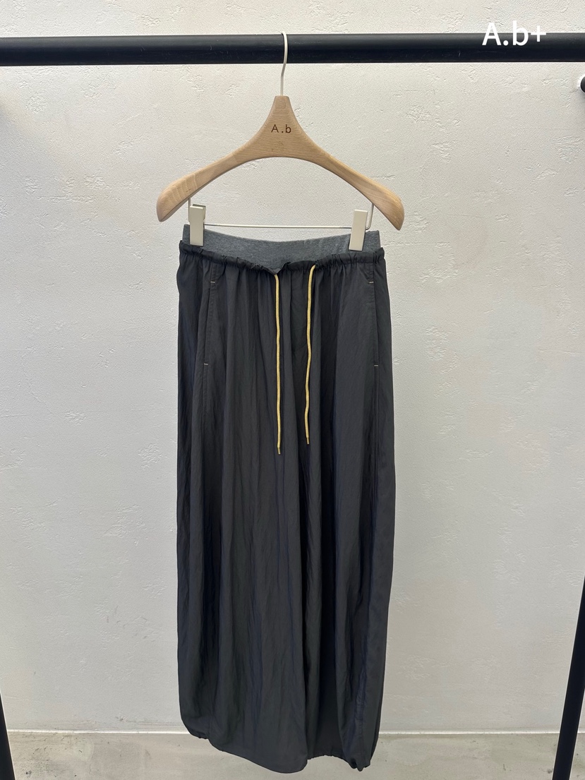AUTUMN BEIGE PLUS東大門實拍韓國女裝新品26夏季休閑褲鴨A.b/AUTUMN BEIGE休閑褲圖色2