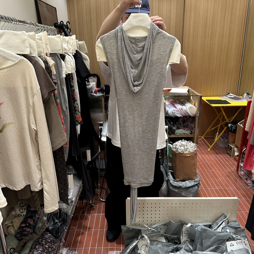 EEE韓國直郵實拍女士新款26夏季職業人氣吊帶背心無袖連帽SEEE吊帶/背心