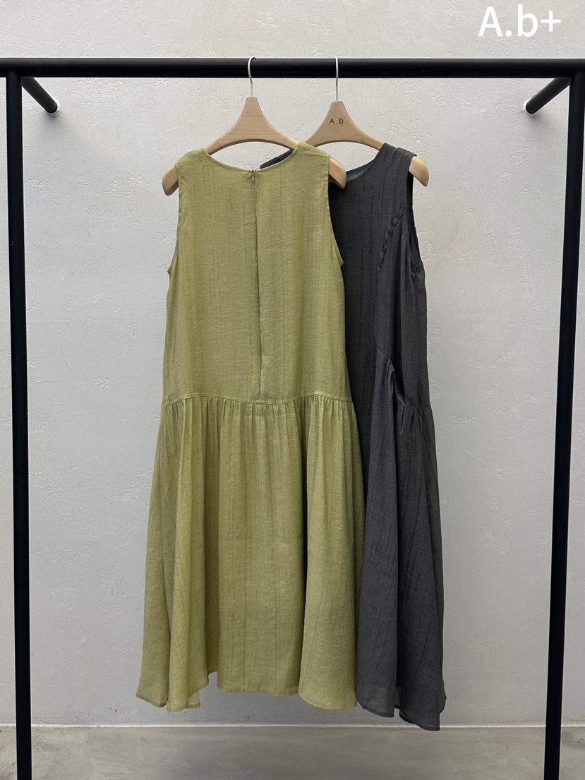 AUTUMN BEIGE PLUS韓國東大門代購女裝新款26春夏連衣裙A.b/AUTUMN BEIGE連衣裙