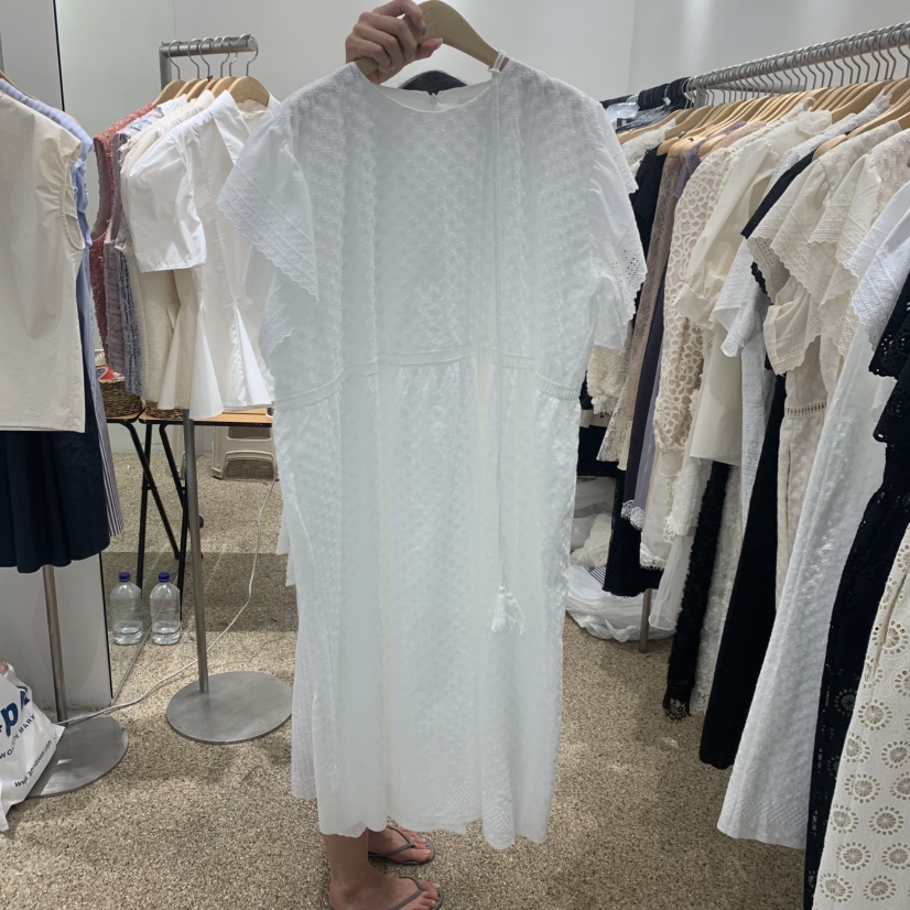 A韓國直郵女士新品時尚推薦26夏季休閑26春夏連衣裙荷葉邊A STORE連衣裙圖色3