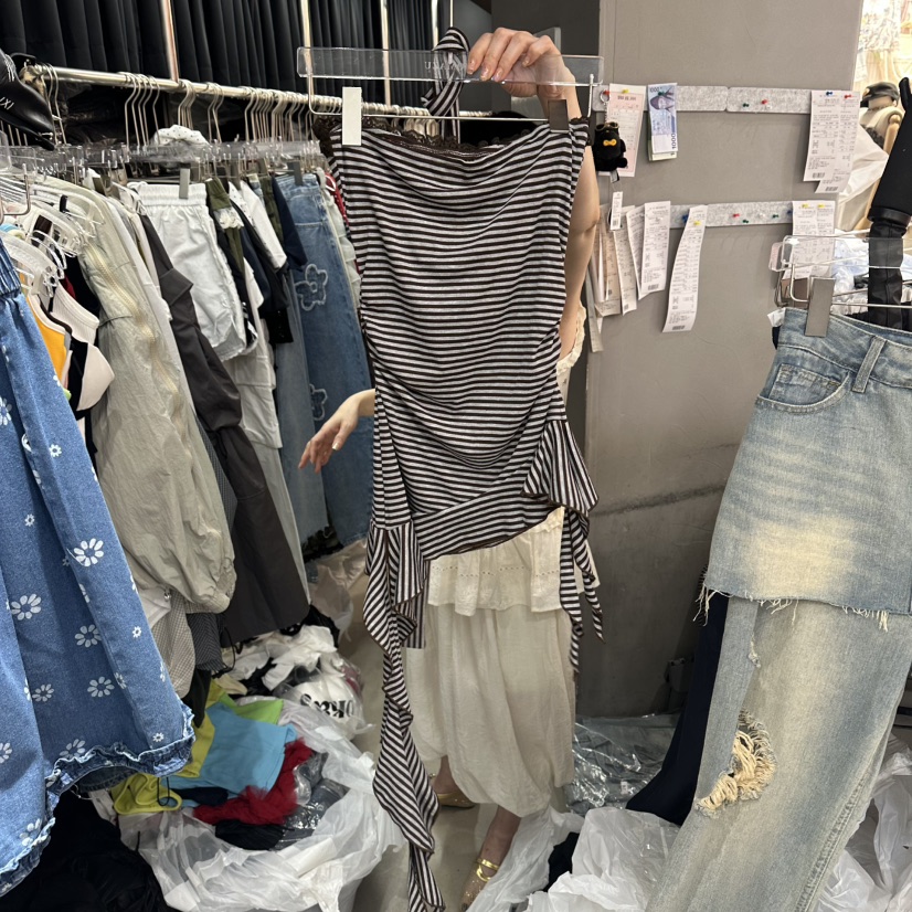 MOMAZU韓國直郵女士新品休閑熱賣26春夏吊帶背心荷葉邊短款MOMAZU吊帶/背心圖色1棕色