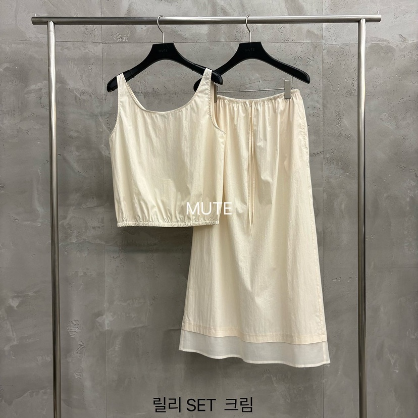 MUTE-P韓國東大門直郵女裝新款人氣職業26夏季26春夏吊帶背心MUTE吊帶/背心