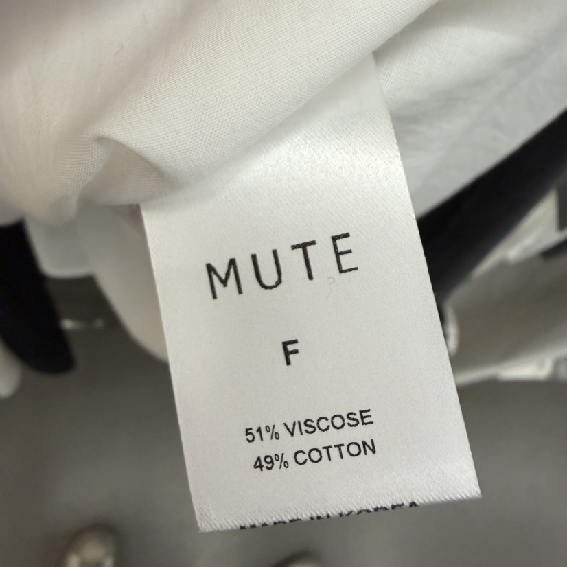 MUTE-P韓國直郵女士新款熱賣26夏季休閑職業襯衫蕾絲衫LMUTE襯衫/蕾絲衫
