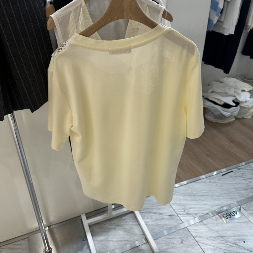 ABLESTUDIO東大門實拍韓國女裝新品熱賣26夏季26春夏推薦T恤ABLESTUDIOT恤