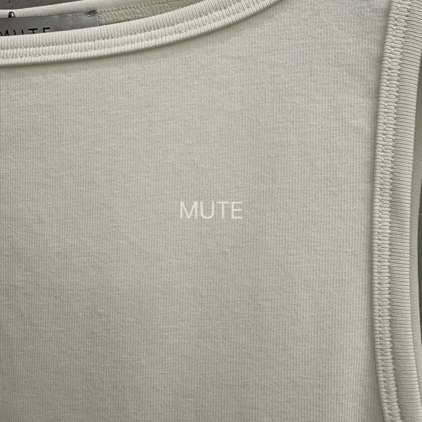 MUTE-P韓國直郵實拍女士新款熱賣26春夏職業26夏季吊帶背心MUTE吊帶/背心