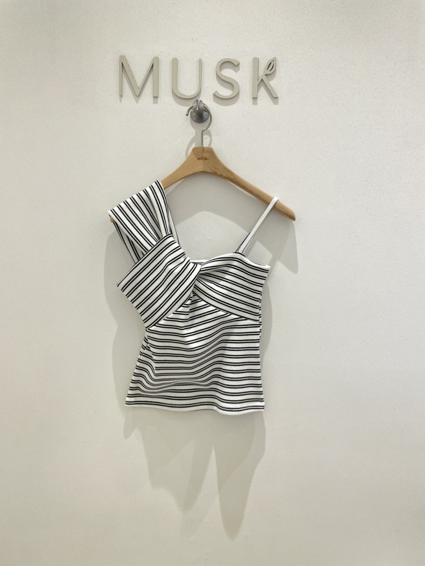 MUSK韓國東大門代購女士新品推薦熱賣休閑26夏季吊帶背心無袖MUSK吊帶/背心圖色1