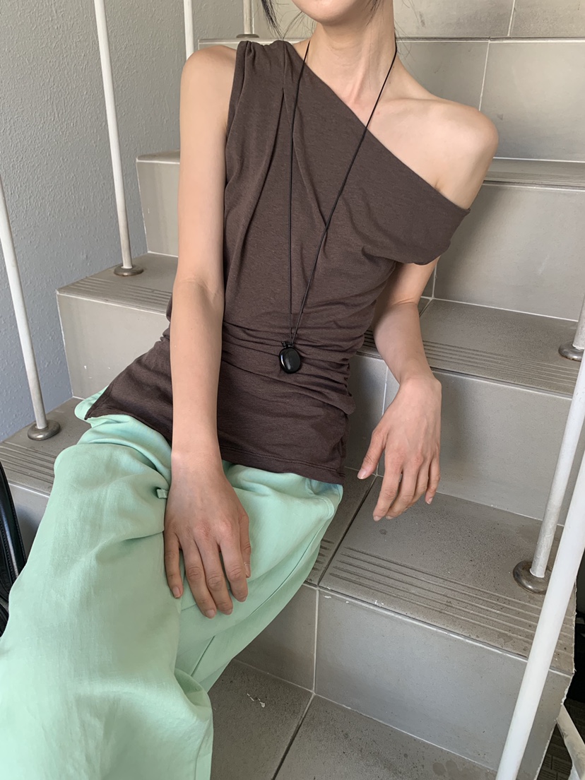 VAARA韓國直郵實拍女裝新款26春夏推薦吊帶背心不含配飾褶皺VAARA吊帶/背心