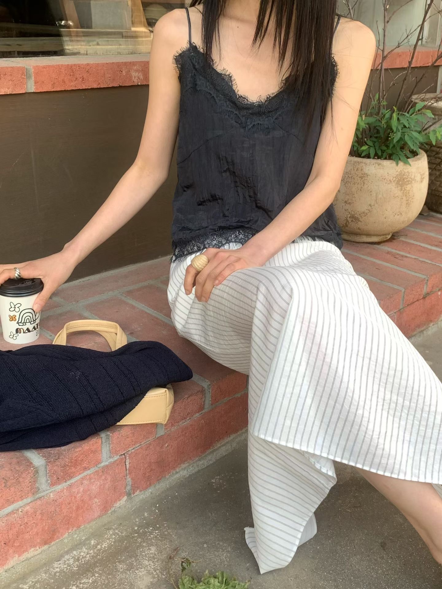 FLAT WHITE韓國代購女裝新款人氣26春夏時尚熱賣吊帶背心FLAT WHITE/SORBET吊帶/背心圖色1