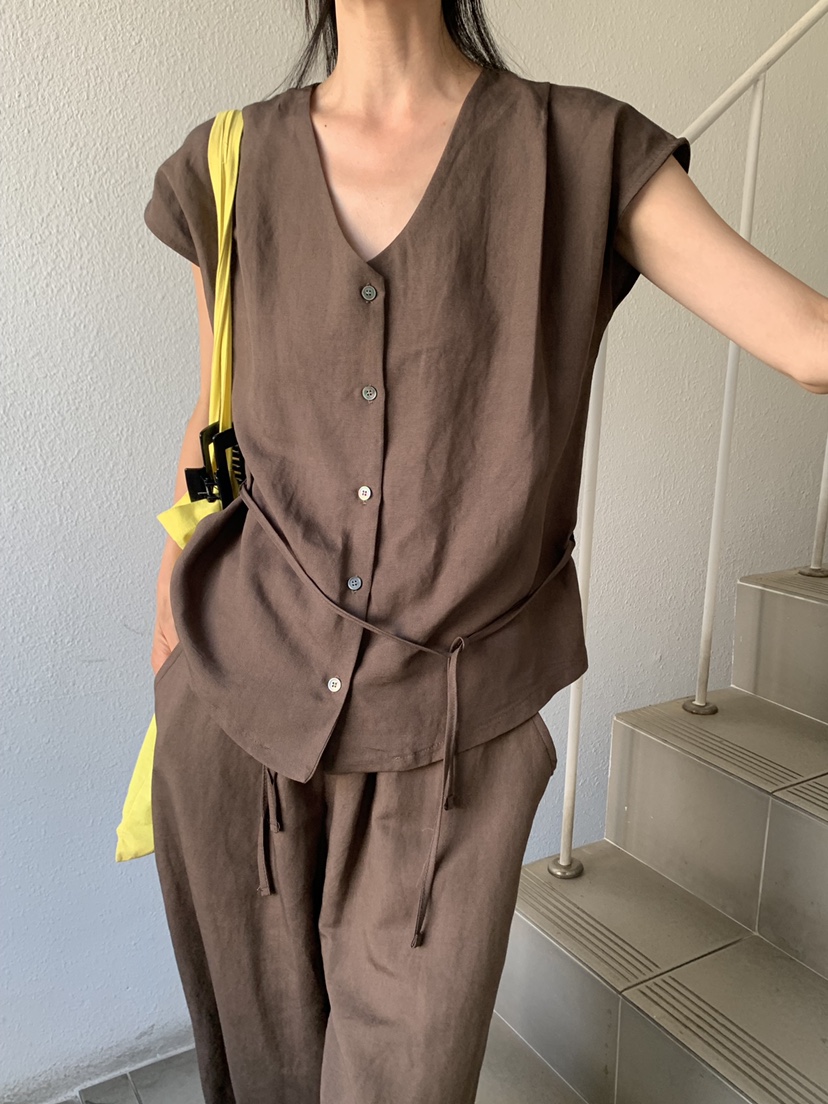 VAARA韓國東大門直郵女士新款職業襯衫蕾絲衫含腰繩V領亞麻VAARA襯衫/蕾絲衫