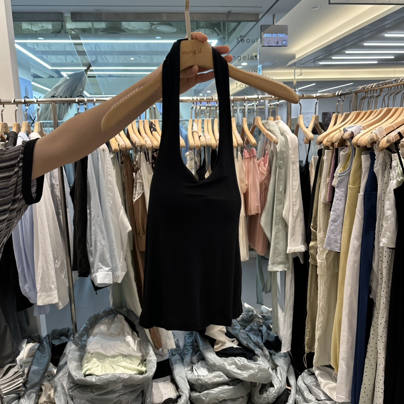 HONG.U韓國直郵實拍女裝新品人氣26春夏時尚職業吊帶背心HONG.U吊帶/背心圖色5黑色