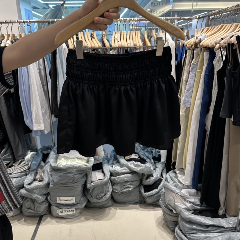 HONG.U韓國直郵實拍女士新品推薦時尚職業26夏季吊帶背心緞面HONG.U吊帶/背心圖色3