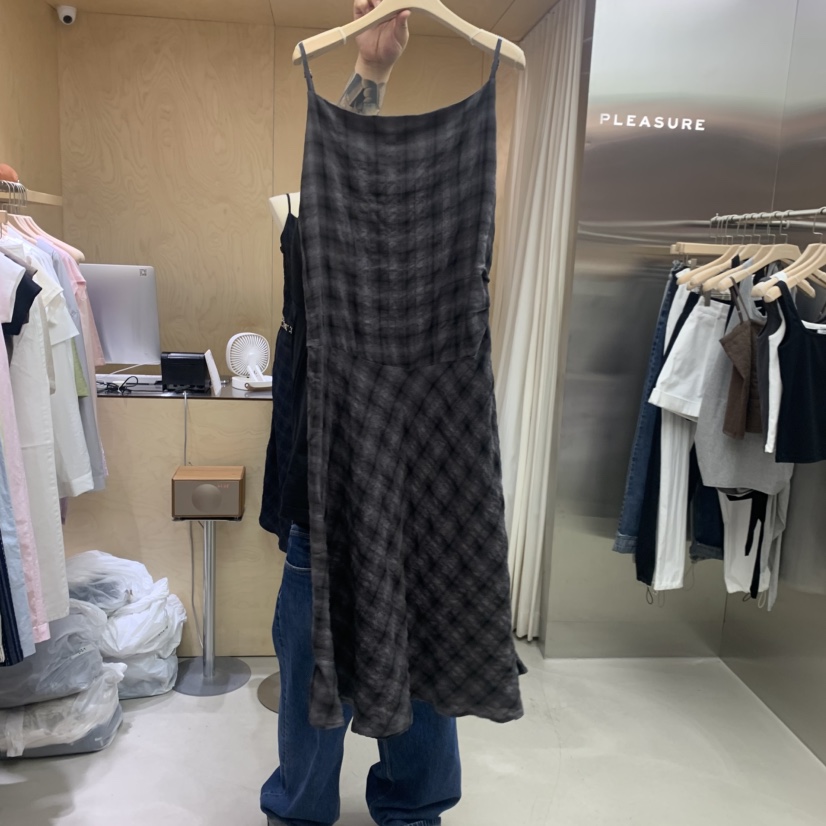 PLEASURE韓國東大門代購女裝新品人氣26夏季連衣裙不含腰帶PLEASURE連衣裙圖色2