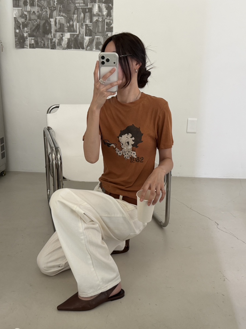 VISUAL SPACE/PAGE92/FLEISCHER韓國東大門直郵女士新款時尚T恤VISUAL SPACE/PAGE92/FLEISCHERT恤
