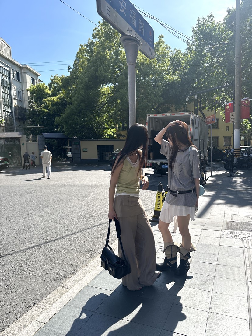 BOWIE韓國直郵女士新品人氣26春夏時尚半身裙中短裙不對稱BOWIE半身裙/中短裙