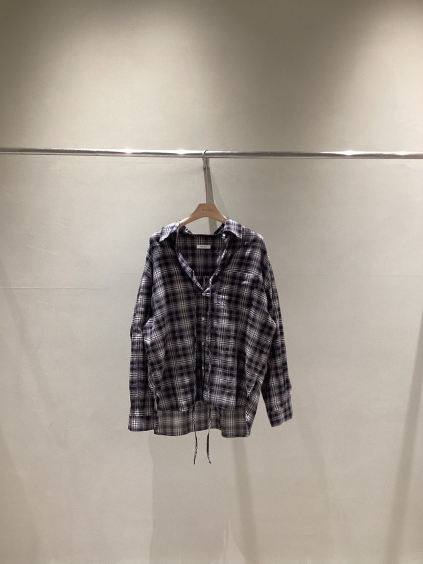 NEAR LEAP-P韓國東大門代購女裝新品人氣時尚襯衫蕾絲衫SNEAR LEAP/The N:L襯衫/蕾絲衫圖色2