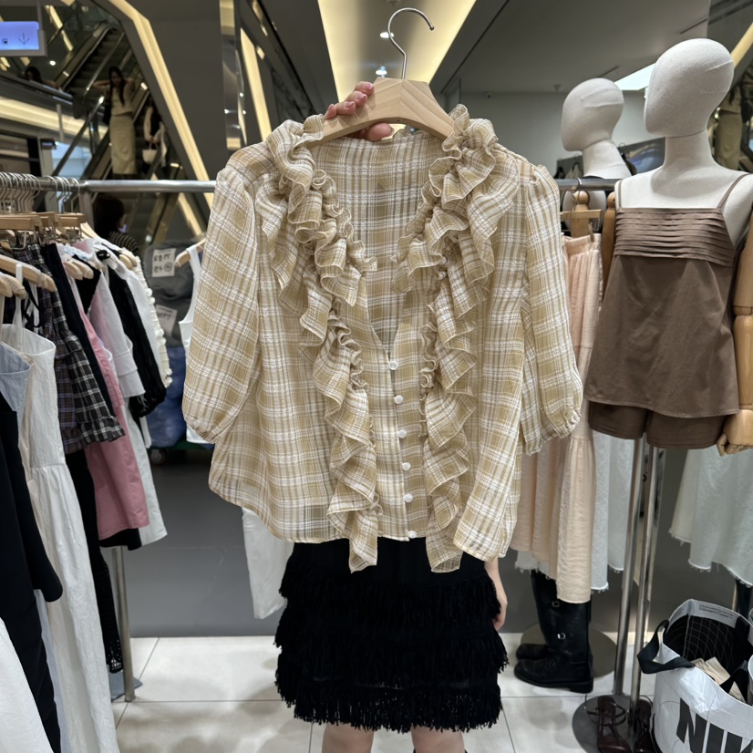 XPARTY韓國直郵實拍女裝新品人氣熱賣職業襯衫蕾絲衫透視LXPARTY襯衫/蕾絲衫圖色2