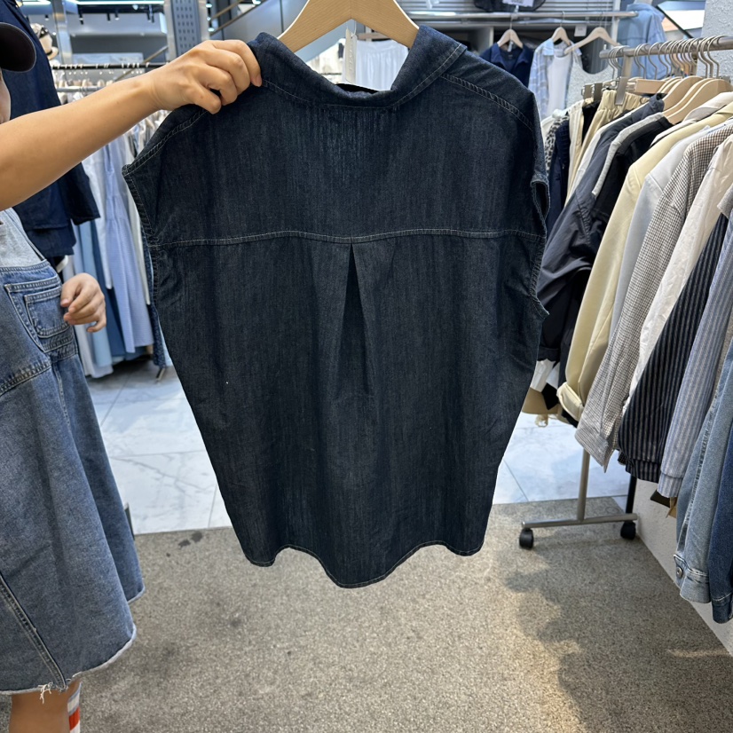 TARA韓國東大門代購女裝新品休閑人氣推薦襯衫蕾絲衫無袖TARA襯衫/蕾絲衫