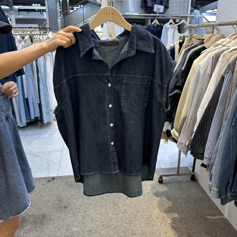 TARA韓國東大門代購女裝新品休閑人氣推薦襯衫蕾絲衫無袖TARA襯衫/蕾絲衫圖色2