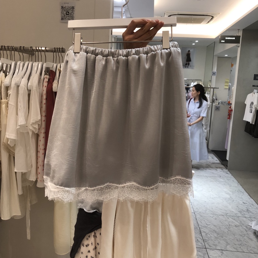 VENIR-a韓國直郵女裝新款休閑人氣26春夏時尚職業熱賣短裙VENIR-a短裙