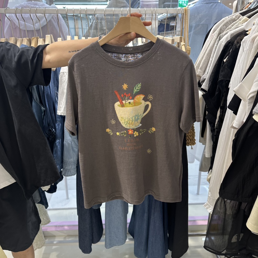 JH.STUDIO-Q韓國東大門直郵女裝新品職業人氣時尚26春夏T恤JH.STUDIO-QT恤圖色3