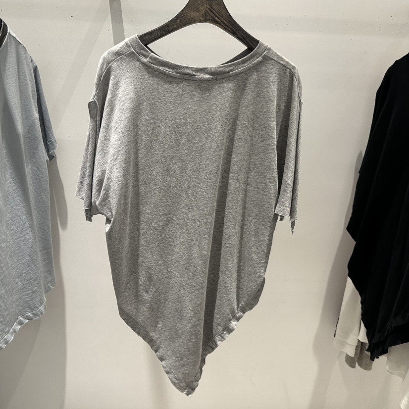 JANE BIRKIN東大門實拍韓國女裝新品26春夏休閑時尚人氣T恤JANE BIRKIN設計師品牌T恤