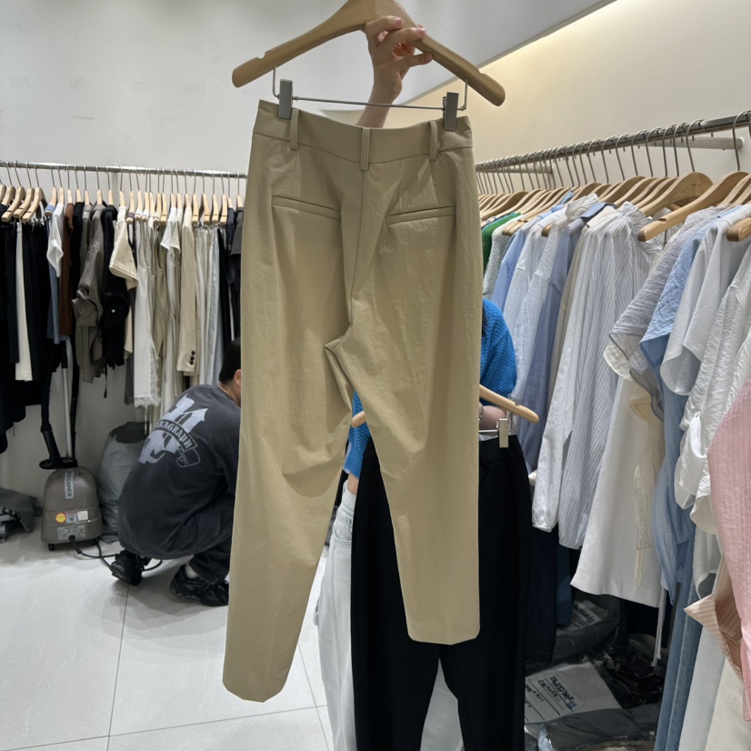 BLUEI-D/N SHARP韓國直郵女裝新品熱賣時尚26夏季休閑褲Blue i-d/N SHARP休閑褲