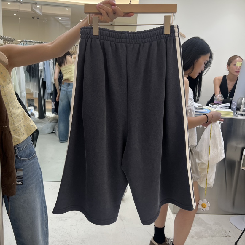 FLAUNT韓國直郵女裝新款休閑26春夏人氣熱賣時尚短褲條紋FLAUNT短褲