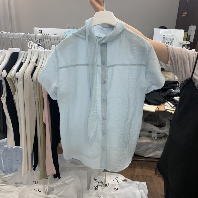 UNDERSTANDING韓國東大門直郵女士新款推薦人氣襯衫蕾絲衫UNDERSTANDING襯衫/蕾絲衫