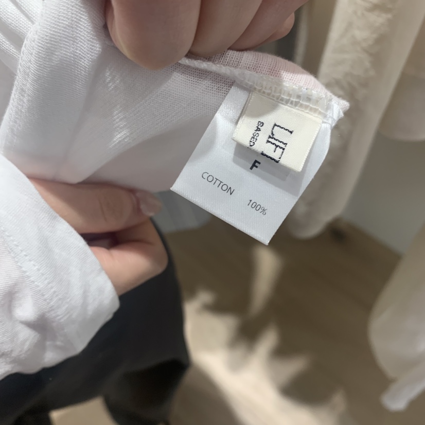 LIFFEY東大門實拍韓國女裝新品熱賣時尚職業26夏季長袖T恤紐扣LIFFEY長袖T恤