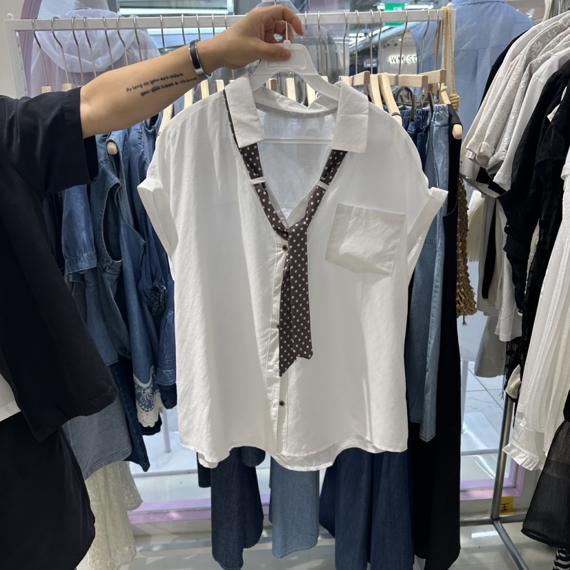 JH.STUDIO-Q韓國直郵實拍女裝新品職業襯衫蕾絲衫含領帶圍巾JH.STUDIO-Q襯衫/蕾絲衫圖色1