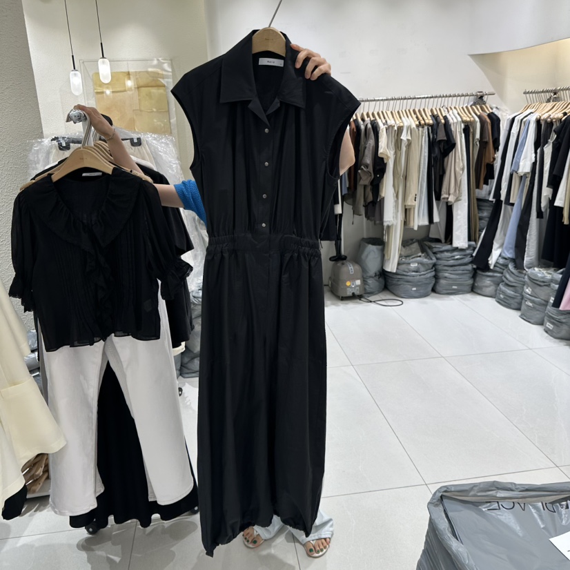BLUEI-D/N SHARP韓國東大門代購女裝新款時尚熱賣連體褲Blue i-d/N SHARP連體褲圖色2