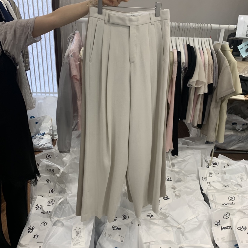 UNDERSTANDING韓國直郵實拍女士新品時尚推薦職業26夏季休閑褲UNDERSTANDING休閑褲圖色1