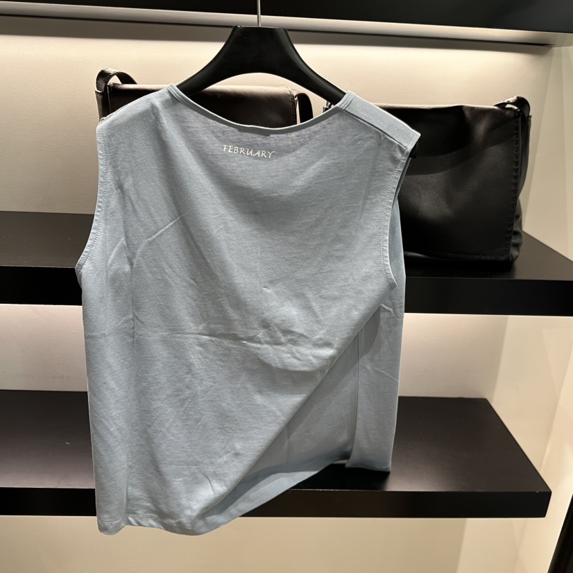 FEBRUARY 11韓國直郵女裝新品時尚熱賣職業吊帶背心無袖FEBRUARY 11吊帶/背心