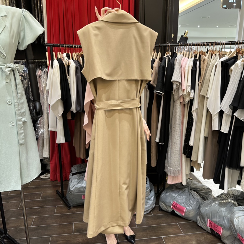 HERISH-HAUTE韓國直郵女裝新款熱賣職業時尚長款風衣含腰帶Herish-Haute-A長款風衣
