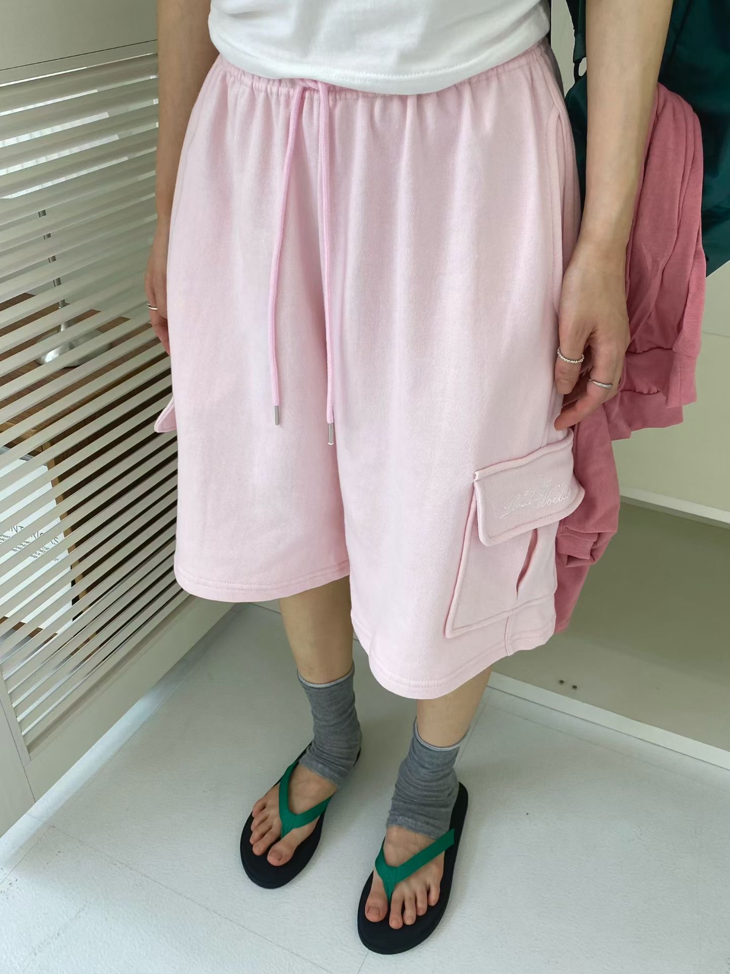 ONTHEMOOD韓國直郵女士新款26春夏推薦休閑職業時尚人氣短褲RIPPLE短褲圖色3