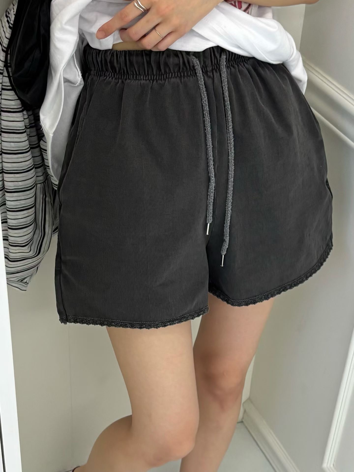 ONTHEMOOD韓國東大門直郵女裝新品26夏季職業推薦26春夏短褲RIPPLE短褲圖色4