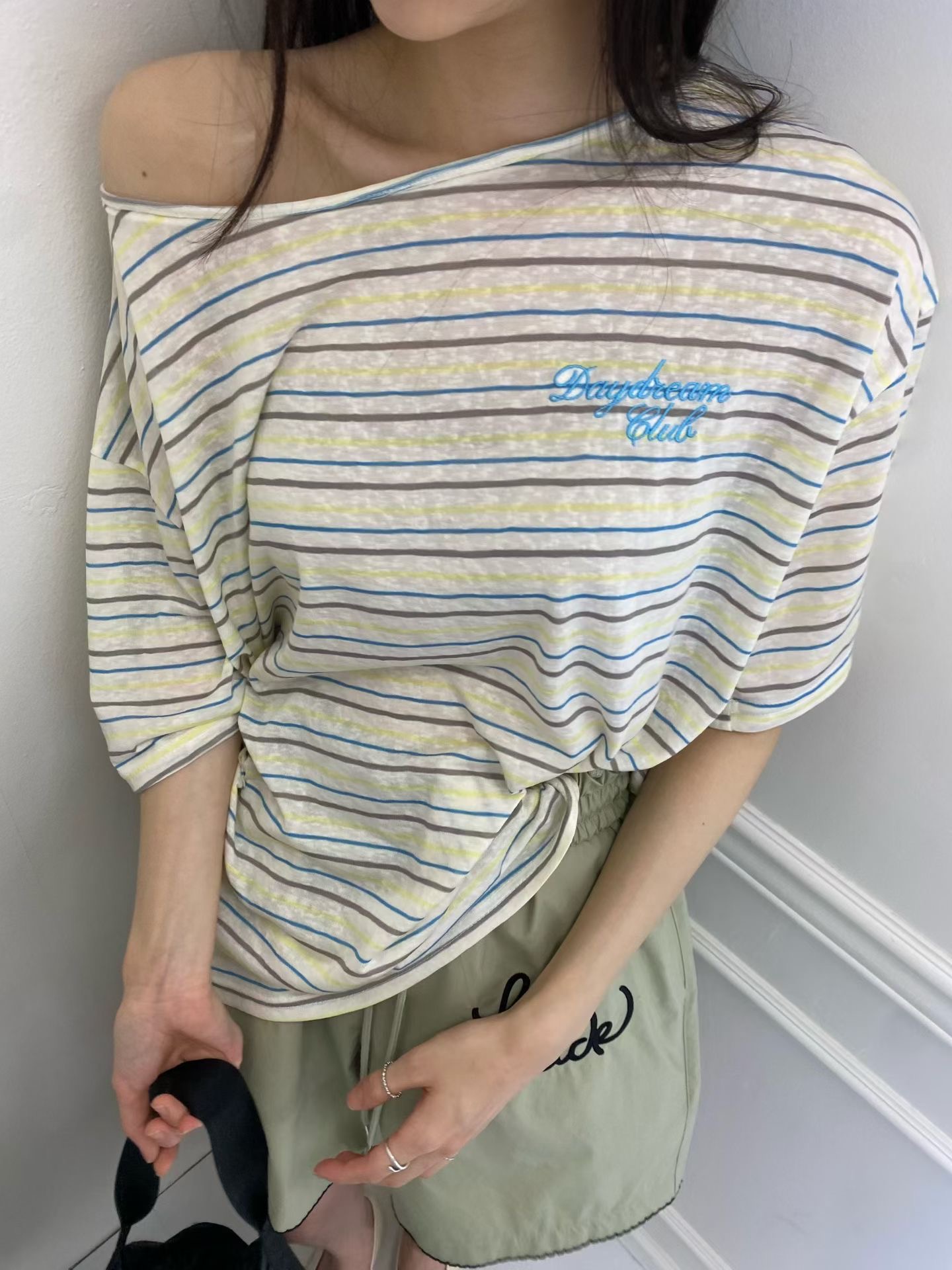 ONTHEMOOD韓國東大門代購女裝新款職業26春夏推薦人氣T恤RIPPLET恤圖色2