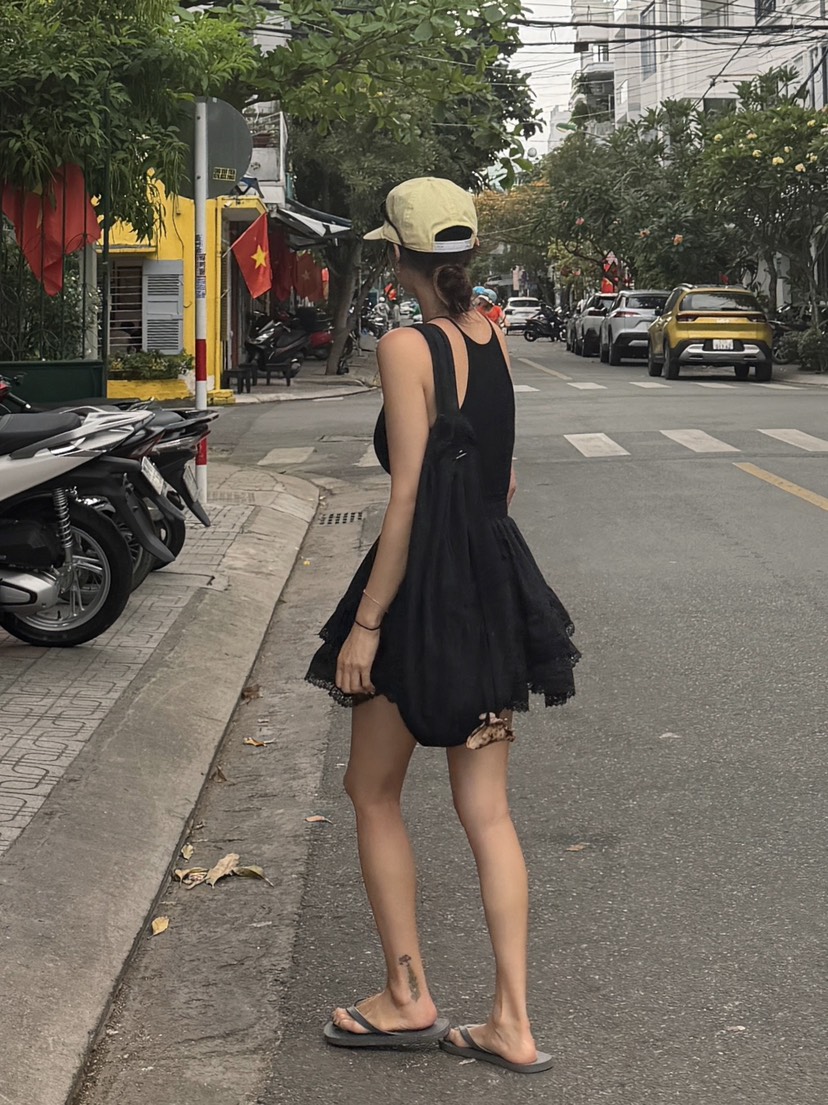 MORAN/MOSCO/SUGAR CASE韓國東大門代購女裝新款人氣吊帶背心不含羅紋MORAN/MOSCO/SUGAR CASE吊帶/背心