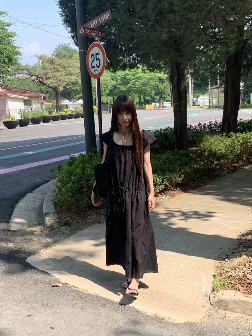 LOGARDEN東大門實拍韓國女裝新款26春夏26夏季推薦連衣裙SLO GARDEN連衣裙