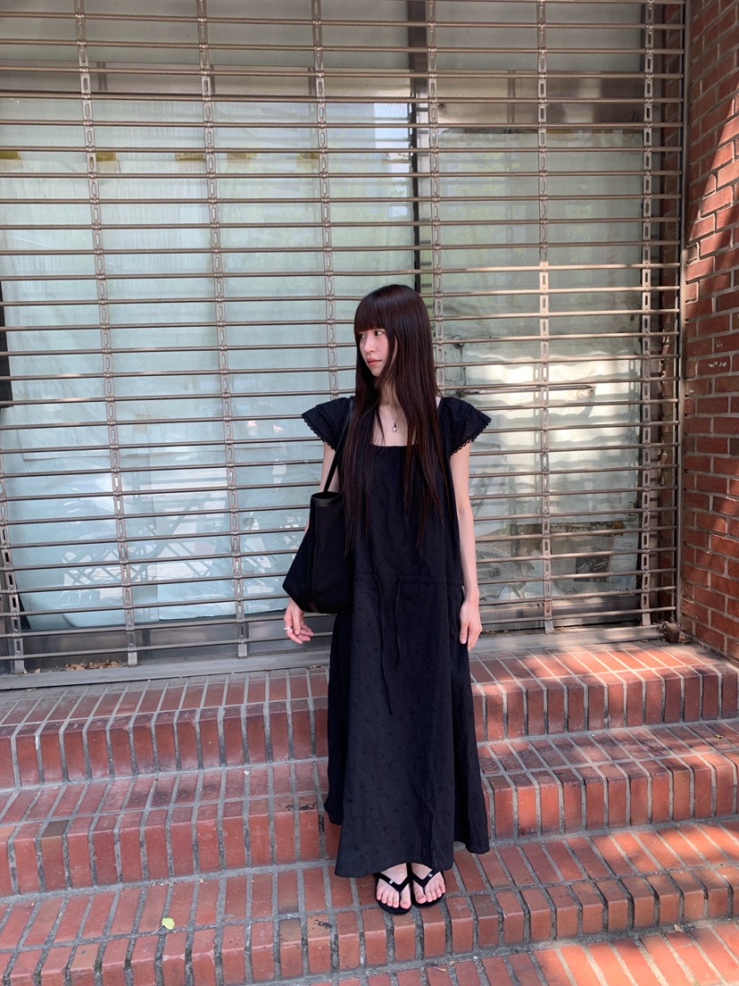 LOGARDEN東大門實拍韓國女裝新款26春夏26夏季推薦連衣裙SLO GARDEN連衣裙