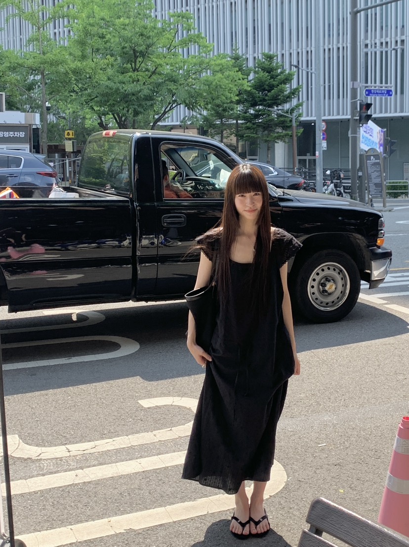 LOGARDEN東大門實拍韓國女裝新款26春夏26夏季推薦連衣裙SLO GARDEN連衣裙