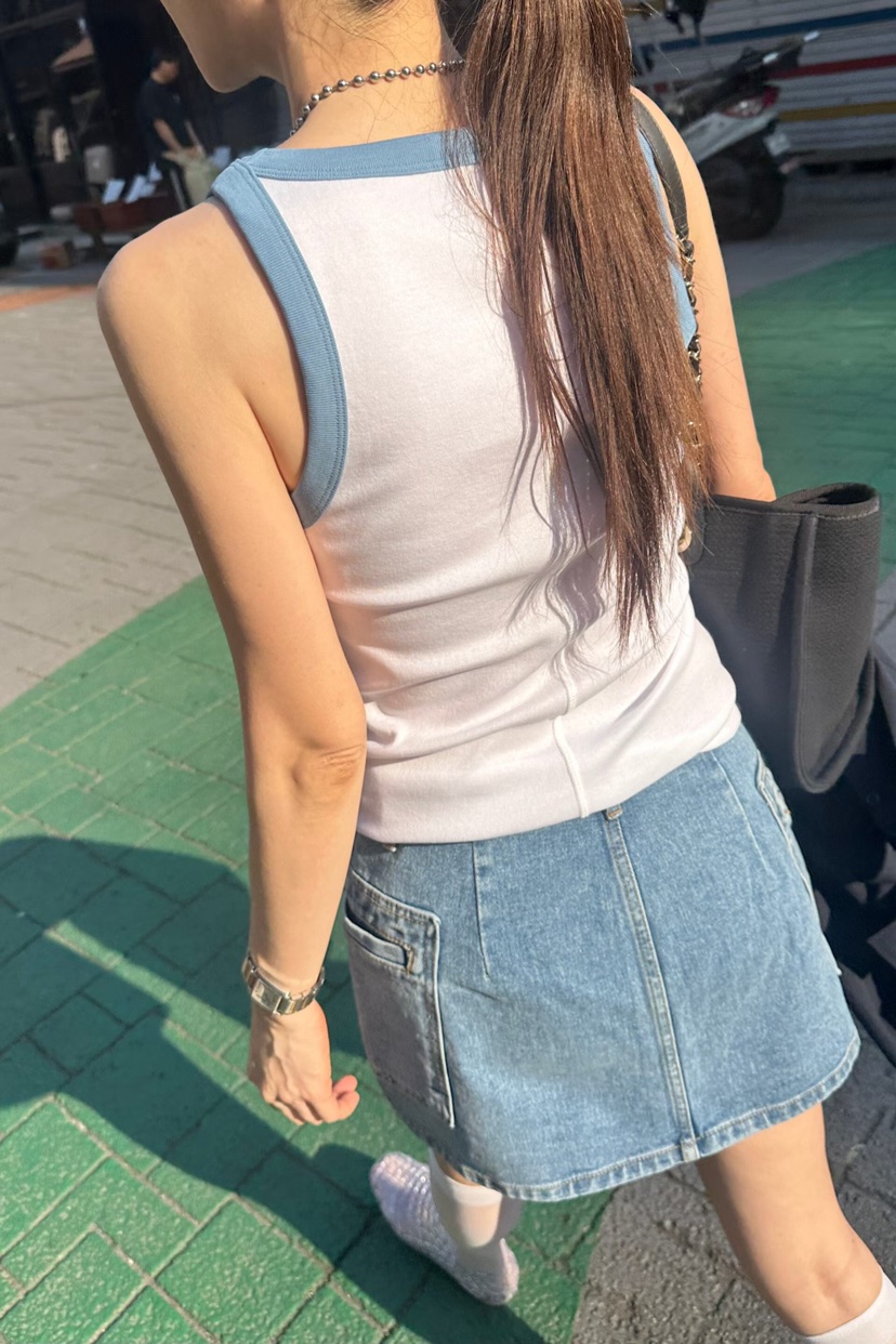GENTLE B/LOVENTINA韓國東大門直郵女裝新款26夏季吊帶背心V領深V無袖LGENTLE B/LOVENTINA吊帶/背心