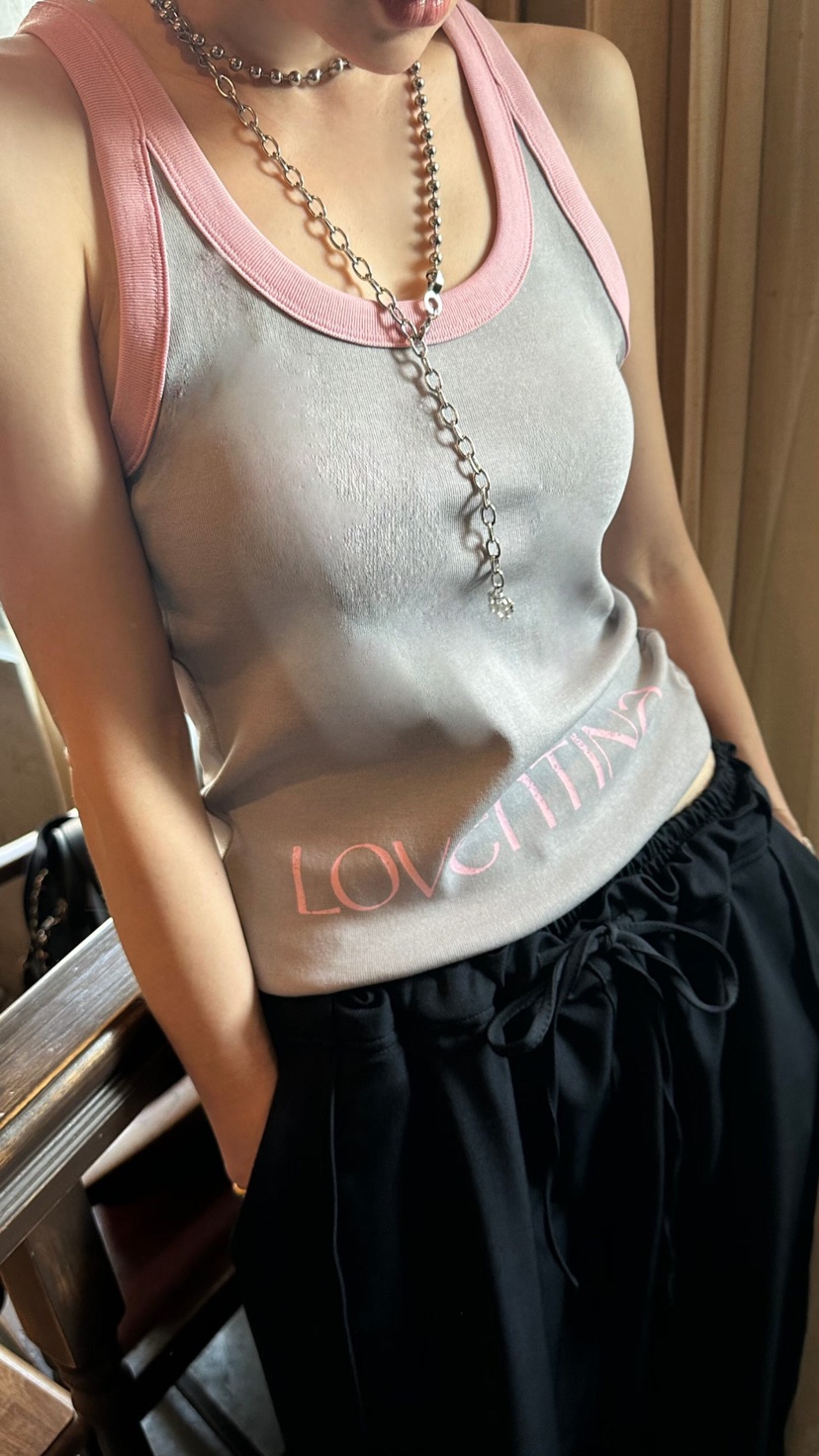 GENTLE B/LOVENTINA韓國東大門直郵女裝新款26夏季吊帶背心V領深V無袖LGENTLE B/LOVENTINA吊帶/背心