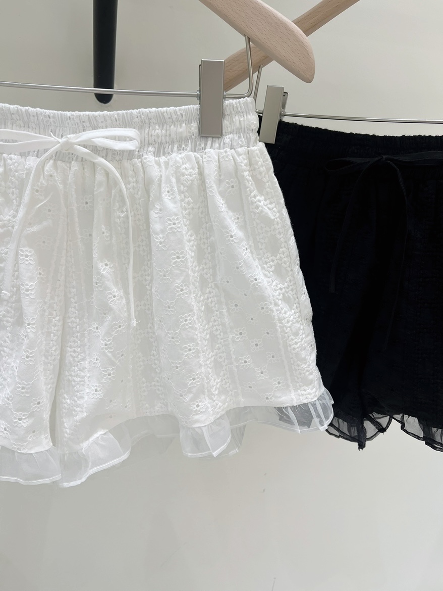 LOVE ROSIE韓國東大門代購女裝新品時尚人氣26夏季職業短褲LOVE ROSIE短褲