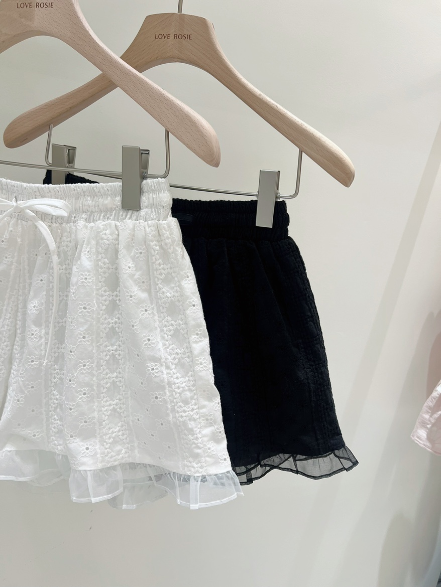 LOVE ROSIE韓國東大門代購女裝新品時尚人氣26夏季職業短褲LOVE ROSIE短褲